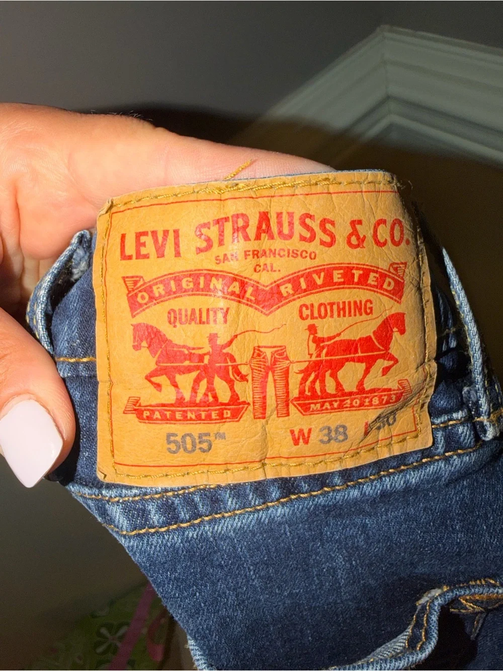 Levi’s 505 Regular Fit Straight Leg Jeans Dark Wash Denim Men’s 38x30
